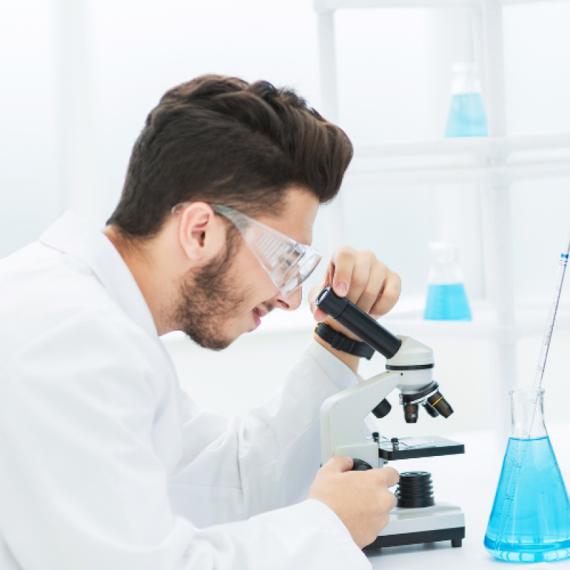 Nguồn nhân lực và xây dựng đội ngũ trong startup công nghệ sinh học