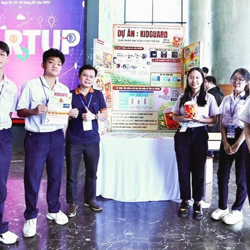 TPHCM trao giải khởi nghiệp học sinh sinh viên lan tỏa tinh thần sáng tạo trẻ